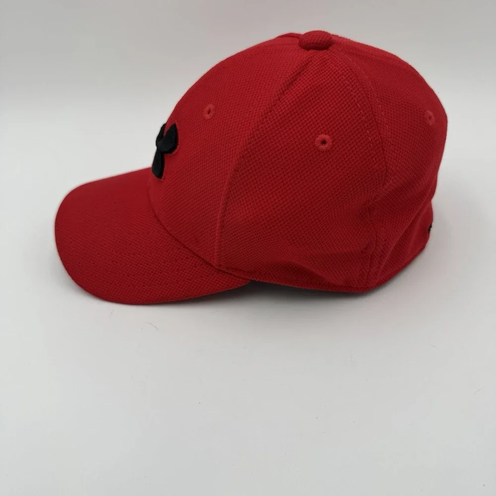 Under Armour Youth Red Baseball Cap Black Logo Hat 25UASFL02C Size S/P 1-3 Years
